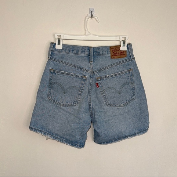 Levi’s 501 Mid Thigh Short Light Wash 25 - Picture 6 of 8